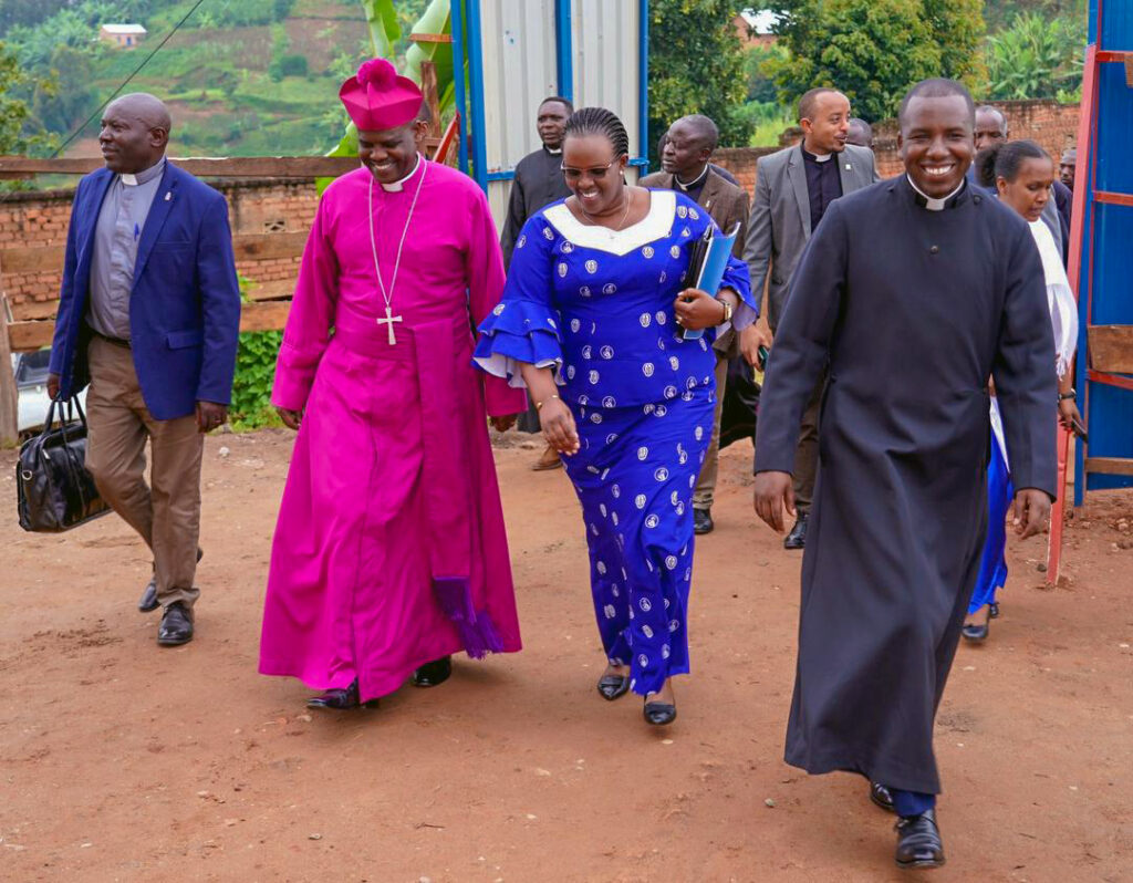 Arrival of the Bishop and Diocesan Staff