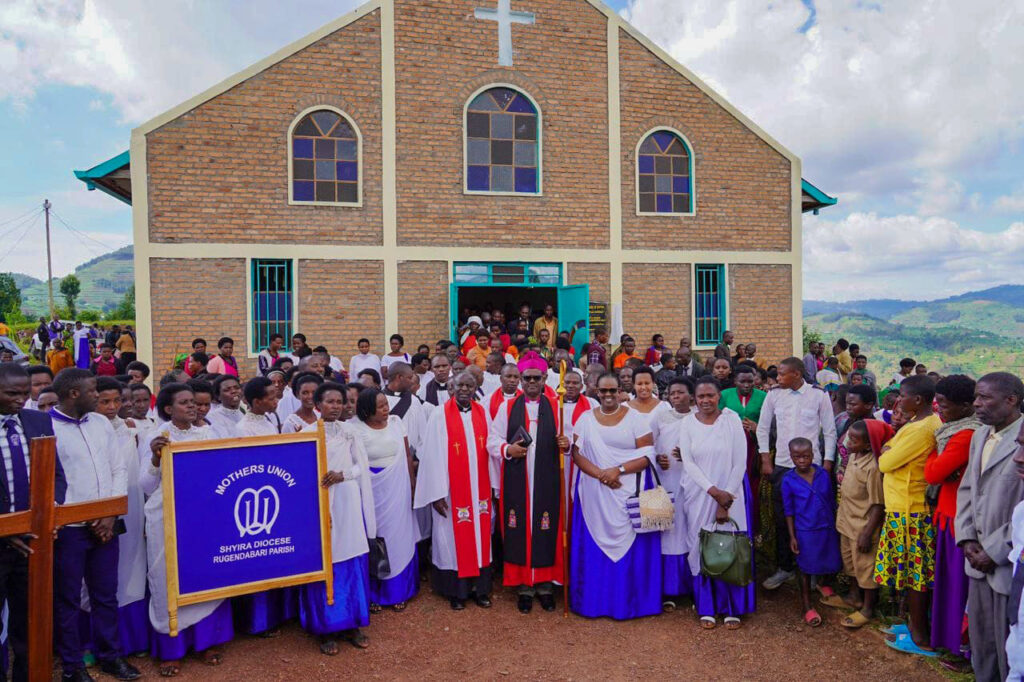 Memorial Photo of the the Bishop the Clergy and Laity together with the entire Christians of Gatenga Parish 